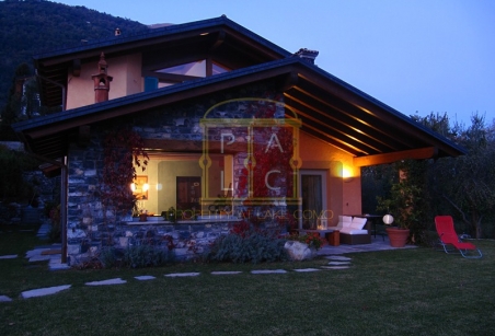 night at villa isola